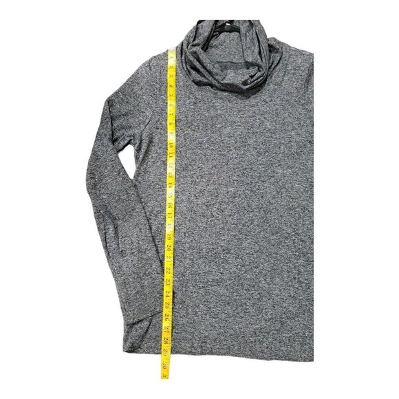 Maidenform Women's Gray Cowlneck Long-Sleeved Moisture Wick Thumbholes T… - Picture 5 of 10